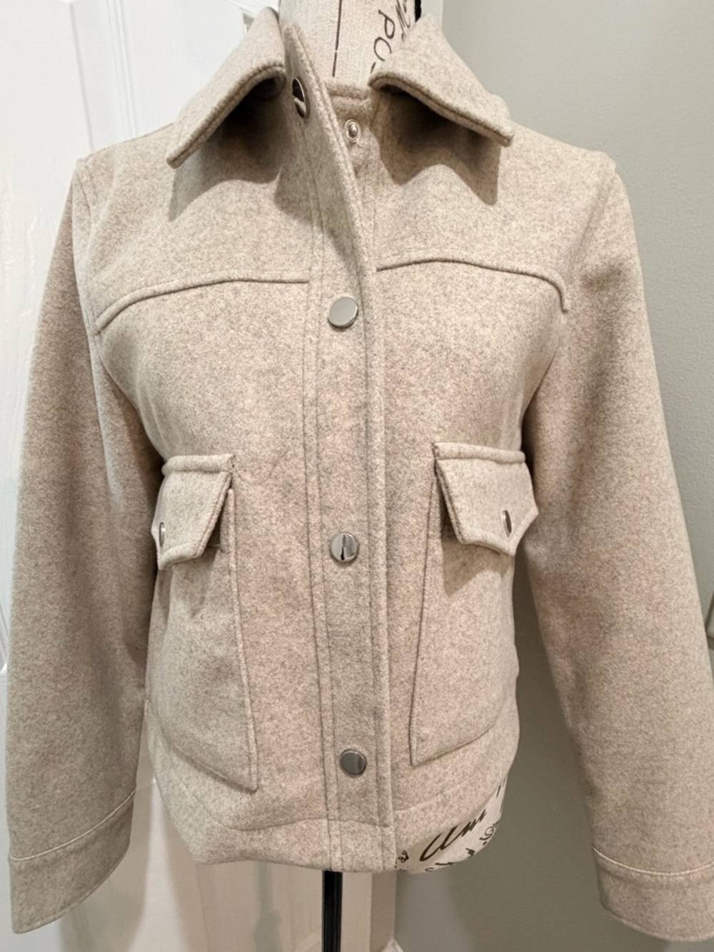 ZARA Cropped Utility Jacket – Soft Beige - Picture 7 of 13